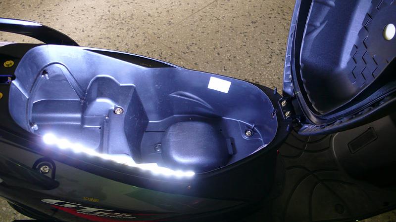 motorcycle_c02.JPG
